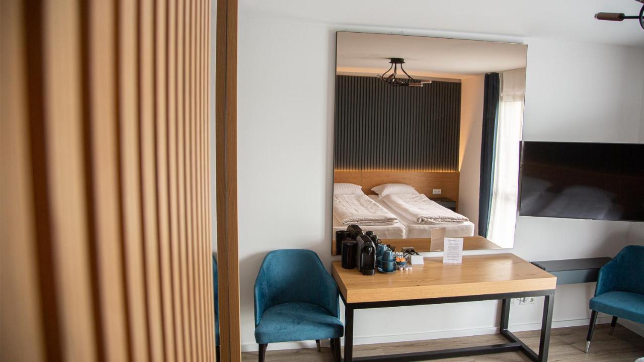 Rheinapart Hotel Und Boardinghouse ボルンハイム エクステリア 写真